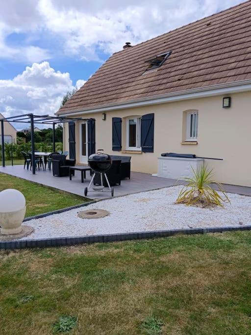 Villa Familiale Avec Spa Et Sauna Saint-Antonin-de-Sommaire Exterior photo